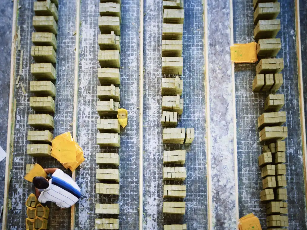 西南地区移动照明设备在户外作业中的技术升级趋势分析